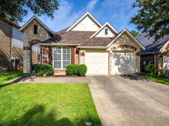 615 Grayson Lane Lake Dallas, TX House Pending - Photo 1 of 40. Opens carousel modal