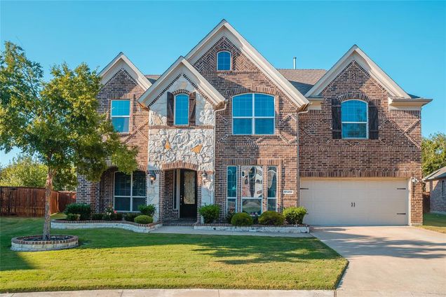 13414 Mercedes Lane Frisco, TX House Active - Photo 1 of 40. Opens carousel modal