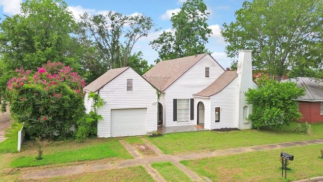 608 Cedar Street