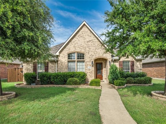 11398 Caladium Lane Frisco, TX House Active - Photo 1 of 23. Opens carousel modal