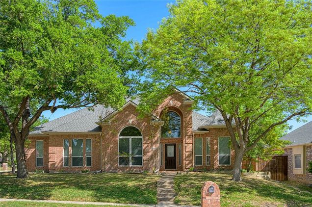 2449 London Drive Plano, TX House Contingent - Photo 1 of 35. Opens carousel modal