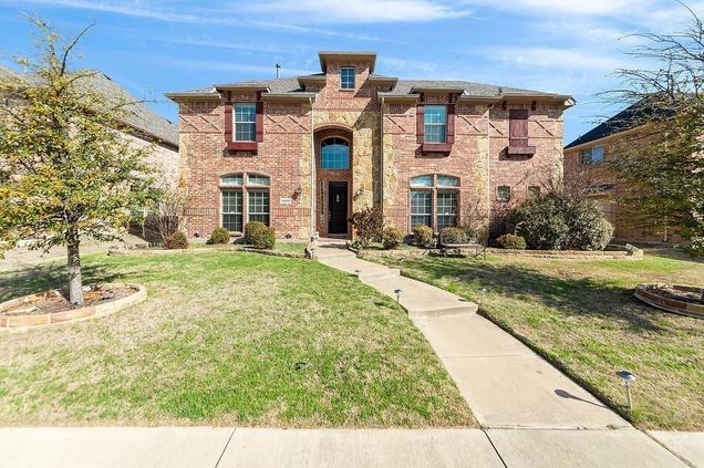 13032 Preserve Lane Frisco, TX House Active - Photo 1 of 29. Opens carousel modal