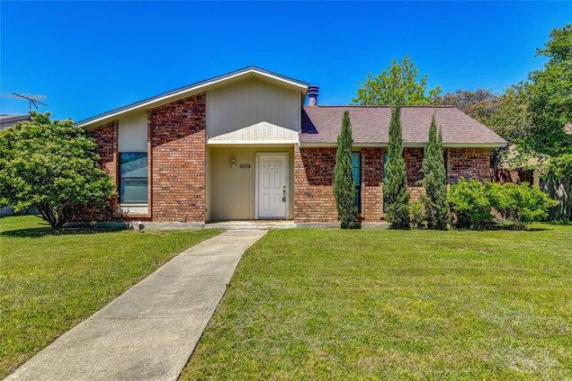 4804 Wagner Drive The Colony, TX House Active - Photo 1 of 24. Opens carousel modal