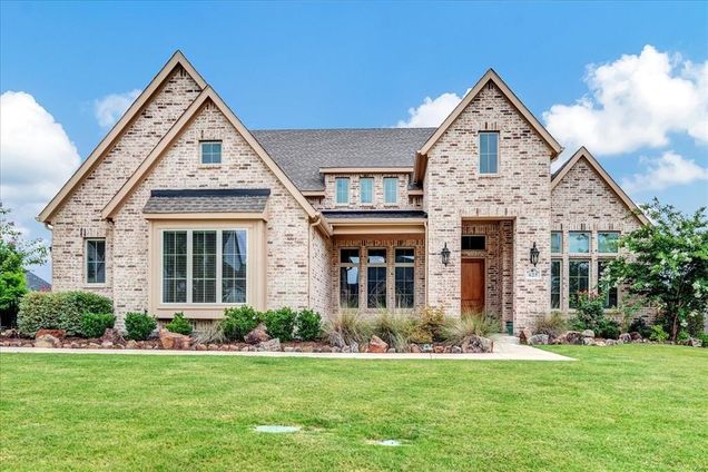 625 Lakeshore Boulevard Lucas, TX House Active - Photo 1 of 35. Opens carousel modal
