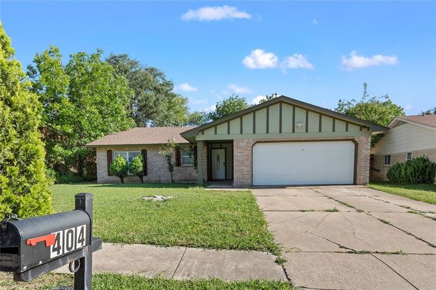 404 Cavendish Drive Arlington, TX House Active - Photo 1 of 1. Opens carousel modal