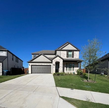 1216 Diamond Back Haslet, TX House Active - Photo 1 of 10. Opens carousel modal