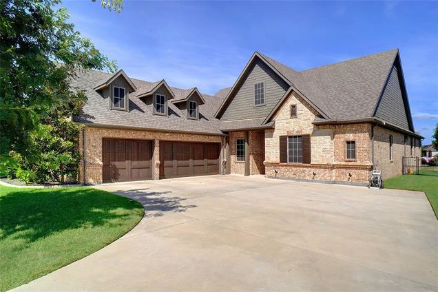 12205 Indian Creek Drive