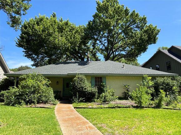 328 Ridge Crest Drive Richardson, TX House Active - Photo 1 of 13. Opens carousel modal