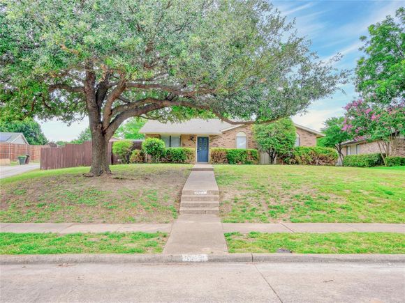 1472 Rockshire Drive Plano, TX House Active - Photo 1 of 19. Opens carousel modal