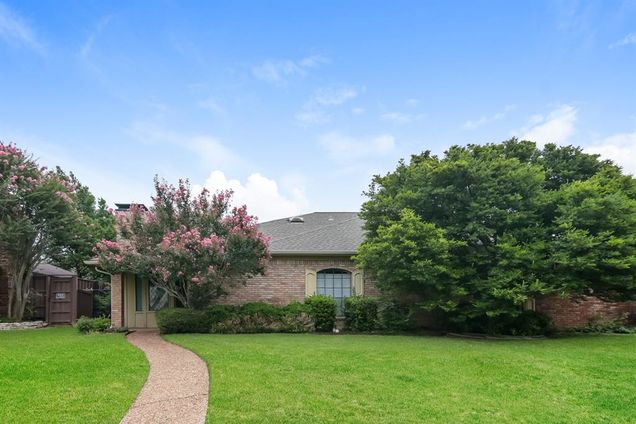 1410 Nest Place Plano, TX House Active - Photo 1 of 16. Opens carousel modal
