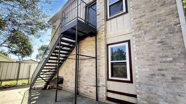 4614 Gurley Avenue Unit 202 Dallas, TX Multifamily Active - Photo 1 of 19. Opens carousel modal