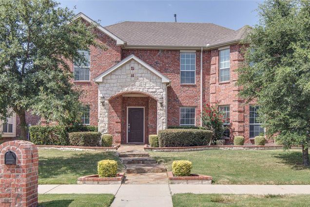 13690 Valencia Drive Frisco, TX House Active - Photo 1 of 22. Opens carousel modal