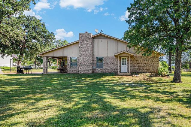 108 Gloria Drive Springtown, TX House Active - Photo 1 of 29. Opens carousel modal