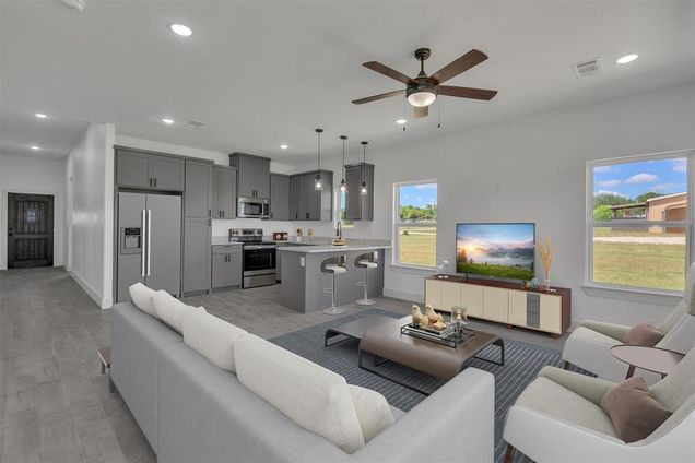 512 Don Lane Itasca, TX House Active - Photo 1 of 35. Opens carousel modal