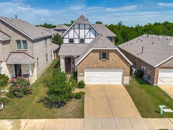 2807 Lenham Lane