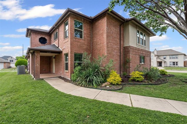 6505 Tara Lane Frisco, TX House Active - Photo 1 of 34. Opens carousel modal