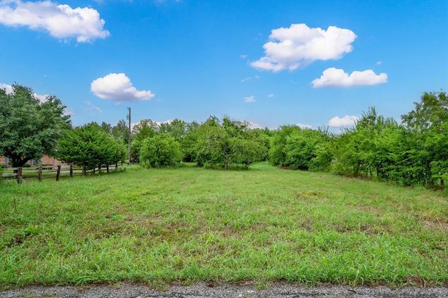 Tbd Smith Road McLendon Chisholm, TX Plot of land Active - Photo 1 of 16. Opens carousel modal
