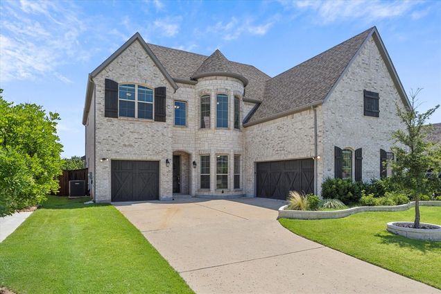 605 Emerson Drive Rockwall, TX House Active - Photo 1 of 39. Opens carousel modal