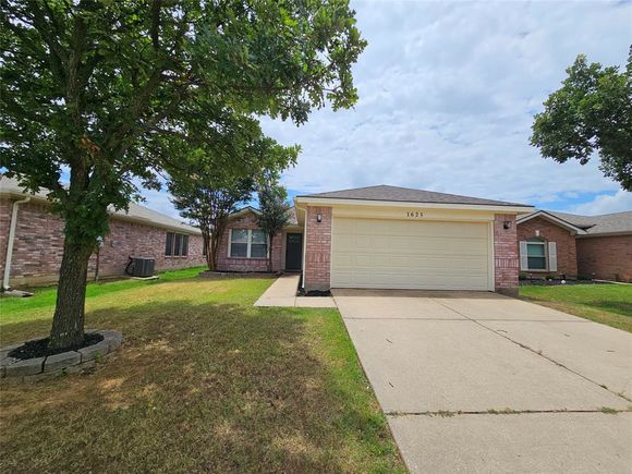 1625 Chestnut Street Anna, TX House Active - Photo 1 of 28. Opens carousel modal