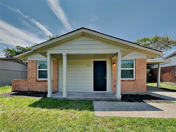 538 W Kearney Street Mesquite, TX House Active - Photo 1 of 17. Opens carousel modal