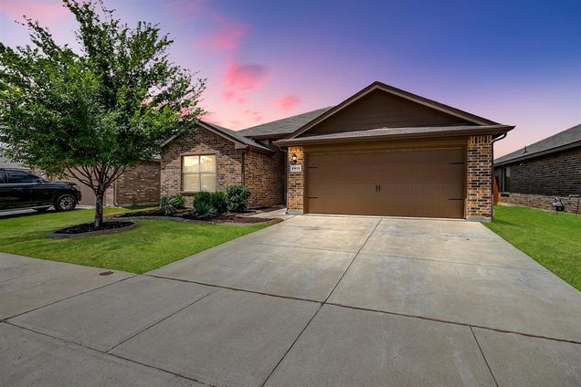 6913 Cruiser Lane
