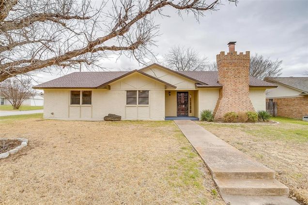 1201 Juniper Lane Benbrook, TX House Active - Photo 1 of 25. Opens carousel modal