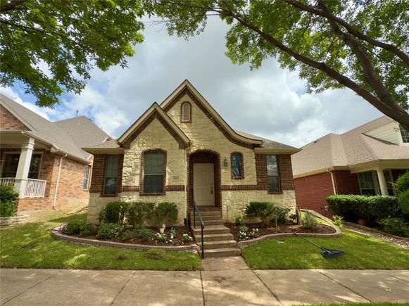 7917 Creek View Drive North Richland Hills, TX House Active - Photo 1 of 21. Opens carousel modal