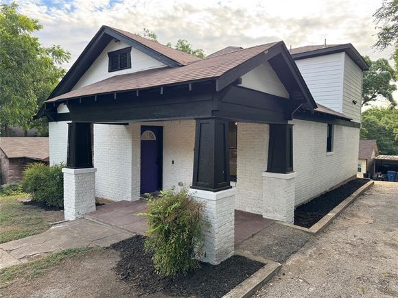 1810 Ramsey Avenue Dallas, TX House Active - Photo 1 of 17. Opens carousel modal