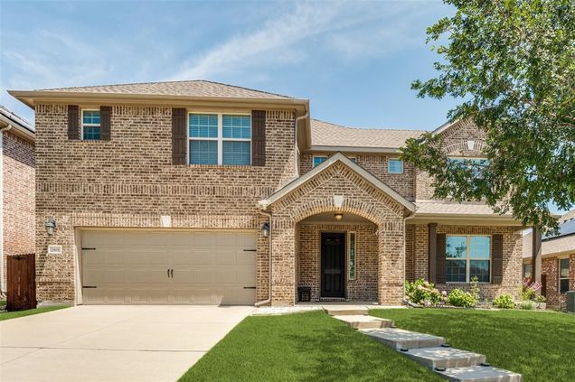 2404 Marshbrook Drive