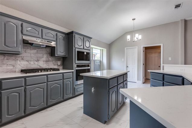 109 N W A Allen Boulevard