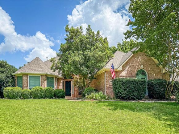 920 Midland Creek Drive