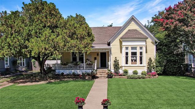 704 Parker Street McKinney, TX House Active - Photo 1 of 40. Opens carousel modal