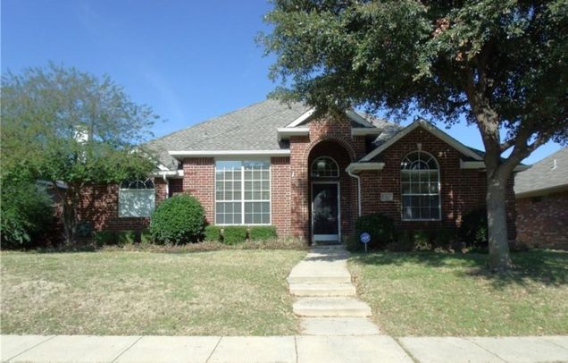 11144 Creekwood Drive Frisco, TX House Active - Photo 1 of 1. Opens carousel modal
