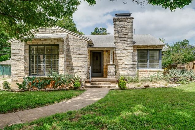 1219 Walter Drive