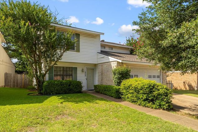 553 Trailcrest Drive Garland, TX House Active - Photo 1 of 21. Opens carousel modal