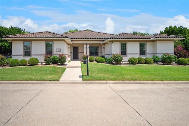 5405 Squeezepenny Lane