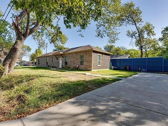 8102 Suetelle Drive