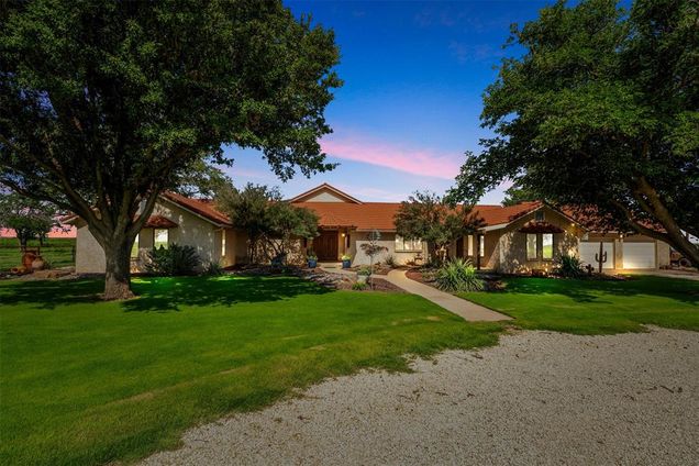2246 County Road 185 Rochester, TX House Active - Photo 1 of 40. Opens carousel modal