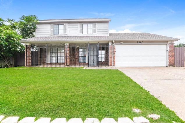 7700 Castillo Road Fort Worth, TX House Active - Photo 1 of 15. Opens carousel modal