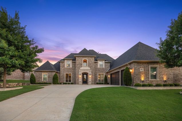 1010 Ranahan Drive Prosper, TX House Active - Photo 1 of 40. Opens carousel modal