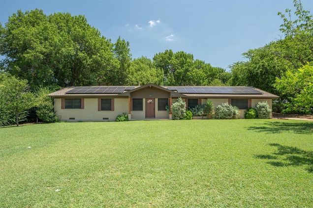 3720 N Elm Street