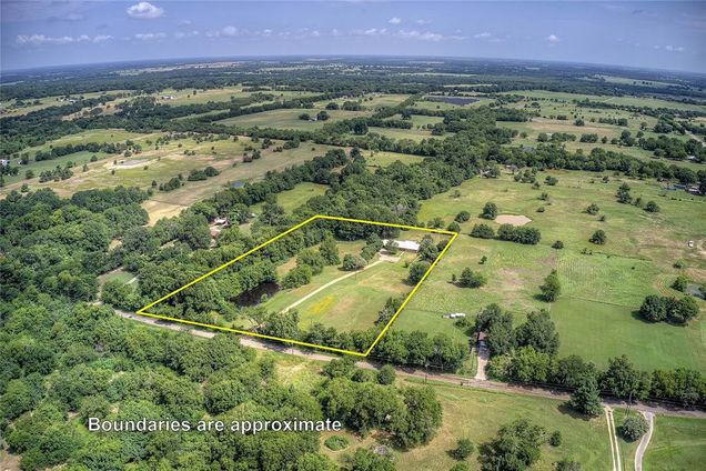 436 County Road 2095