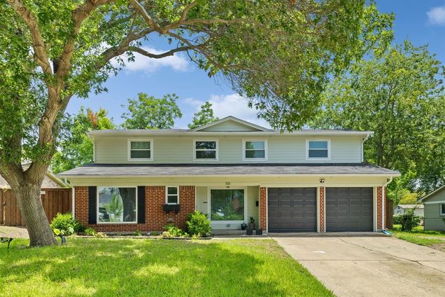 721 Williams Way