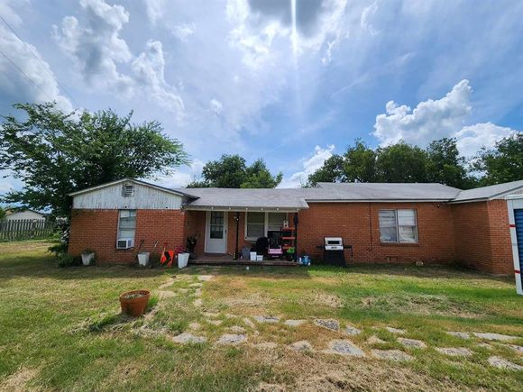 607 Old Rosenthal Road