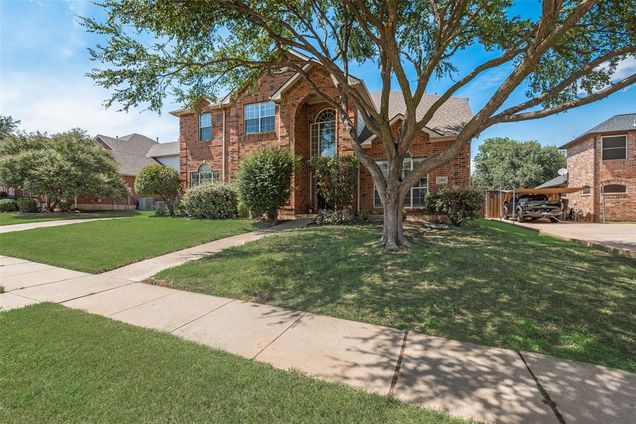 2404 Dana Drive