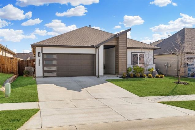 2113 Blackcap Street Denton, TX House Active - Photo 1 of 32. Opens carousel modal