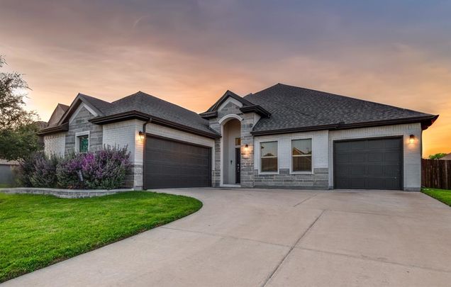 3412 Tree Shadow Lane Grand Prairie, TX House Active - Photo 1 of 25. Opens carousel modal