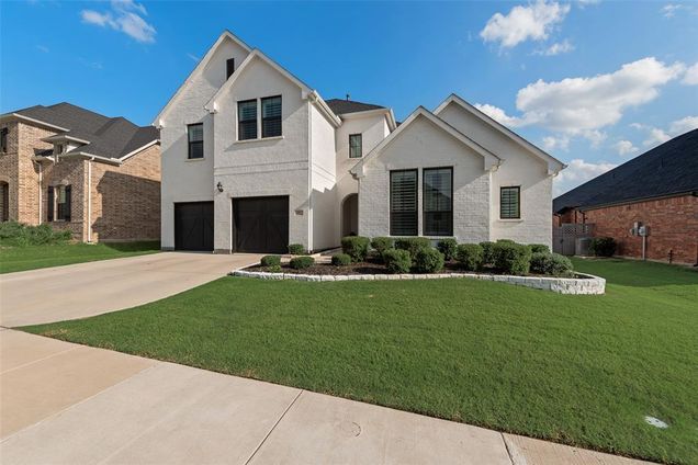 2817 Dunbar Drive