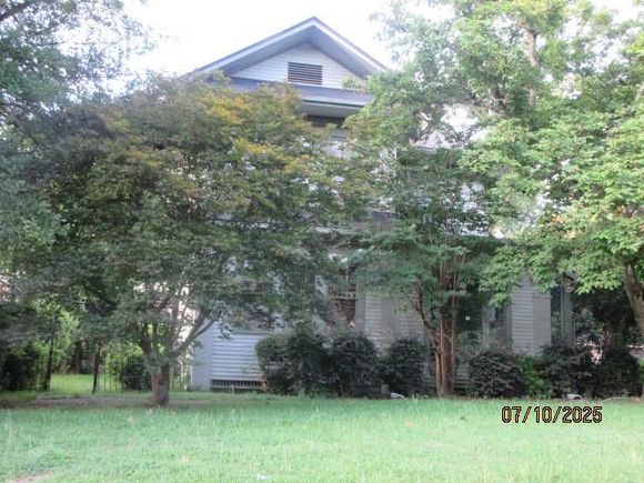 835 Prospect Street