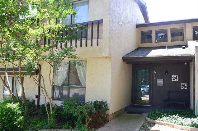 611 Campana Court